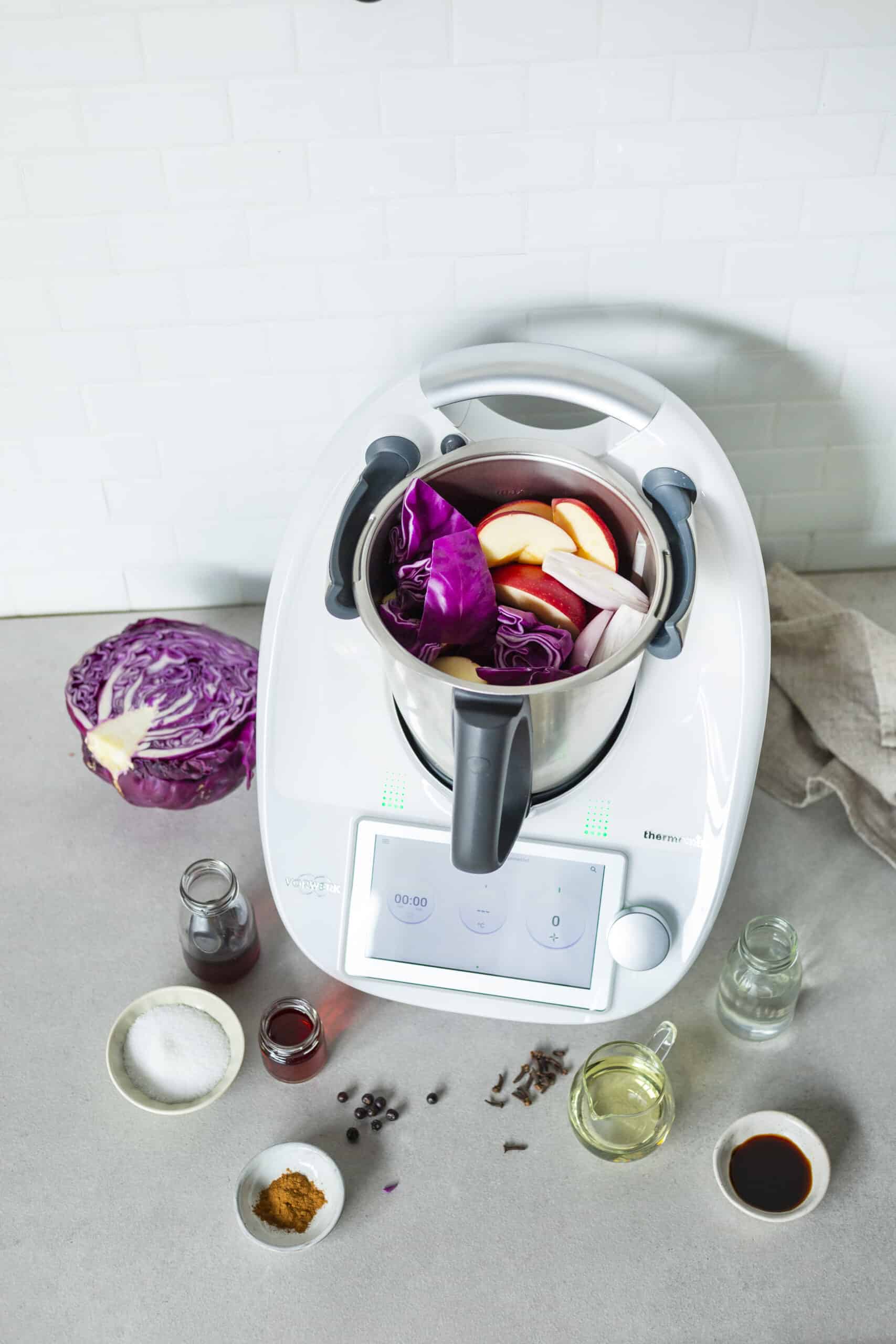 Rotkohl-Zutaten im Thermomix